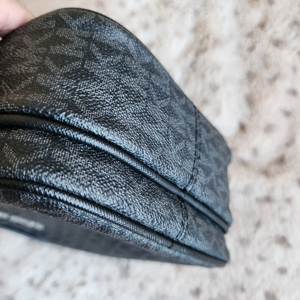 Michael Kors Jet Set Travel medium logo crossbody bag Black